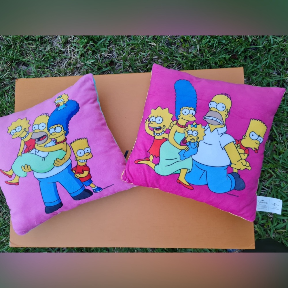 The simpsons plush pillow 11” Bart Homero Lisa Marge (TODOS POR 35 SON 6 piezas)